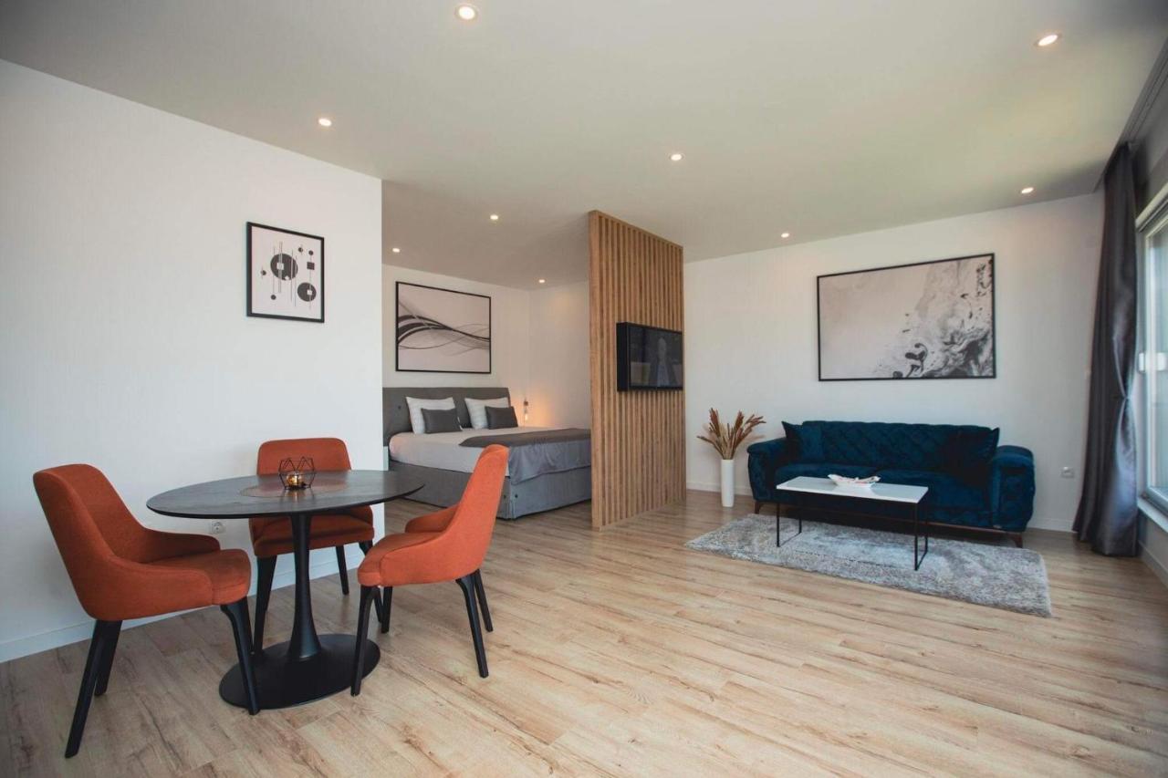 מוסטר Apartment Romansa מראה חיצוני תמונה