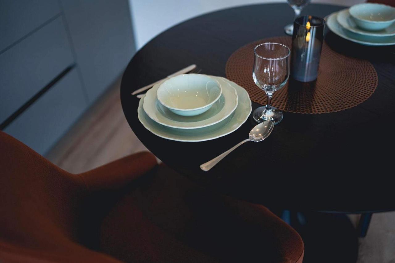 מוסטר Apartment Romansa מראה חיצוני תמונה